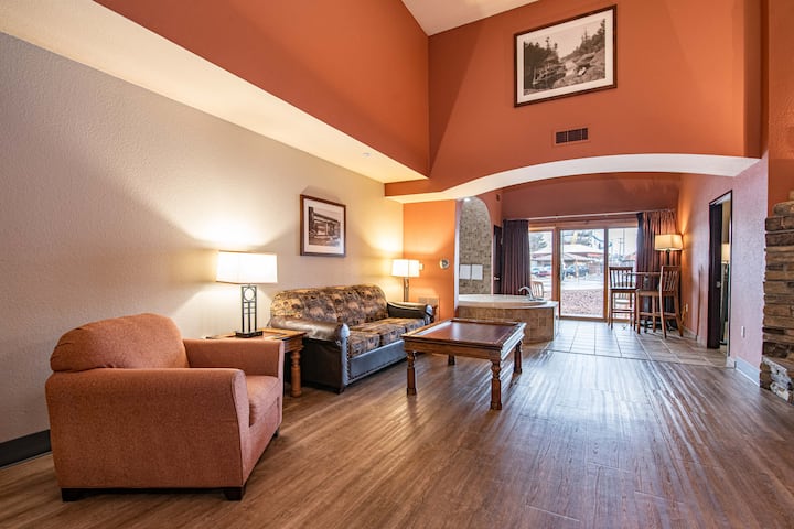 Chula Vista Resort 1st Floor 2bd Condo + H20 Pass! - Wisconsin