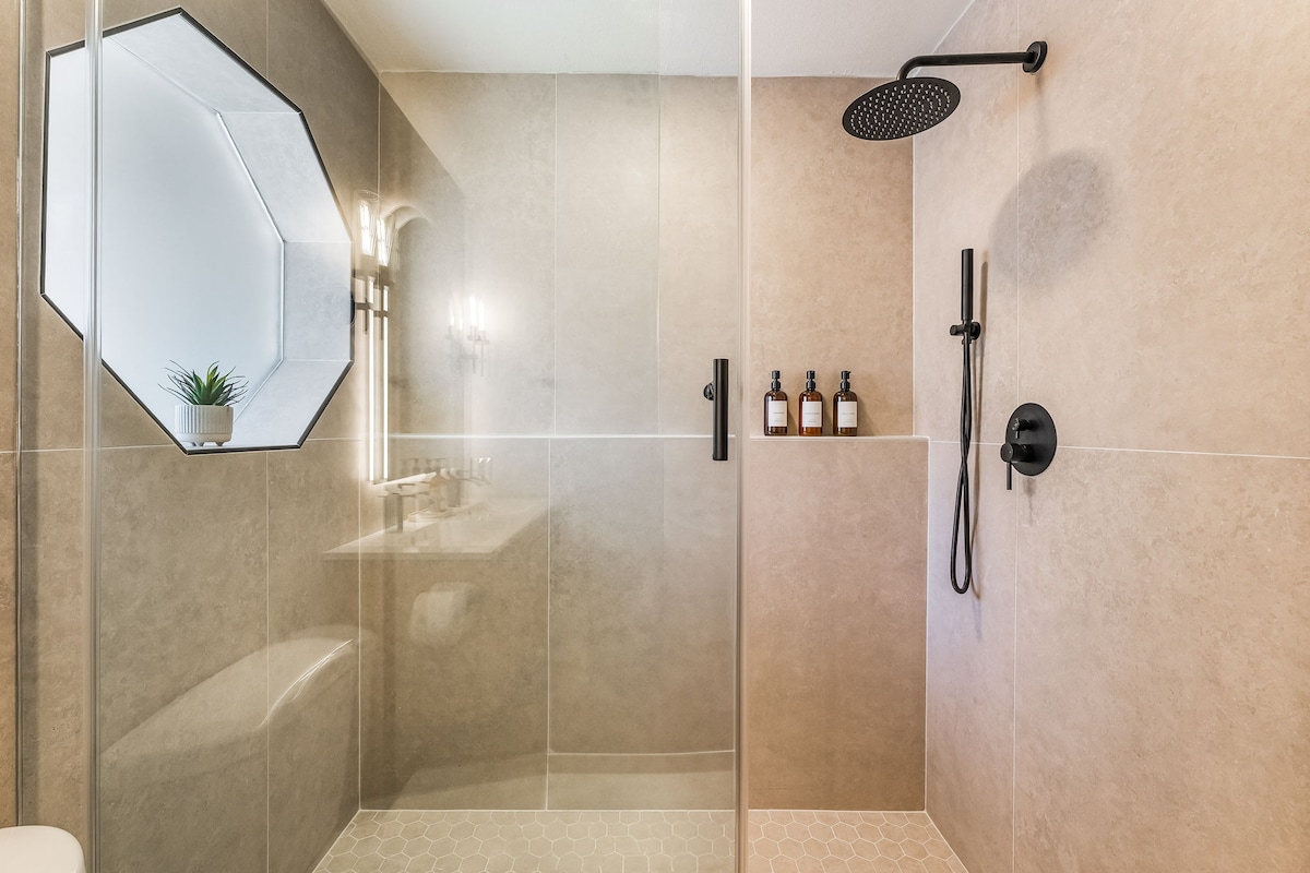 Spacious Central Condo