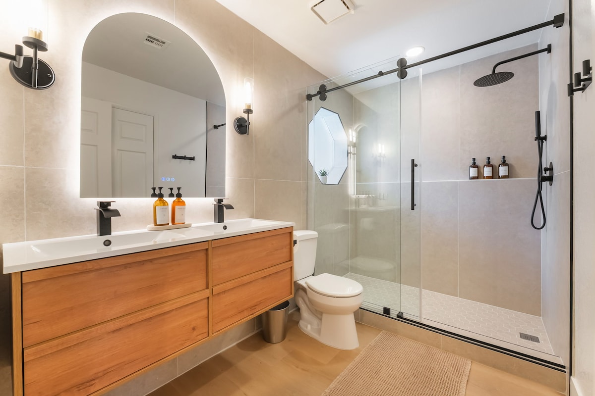 Spacious Central Condo