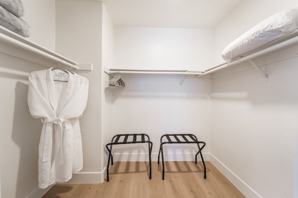 Spacious Central Condo