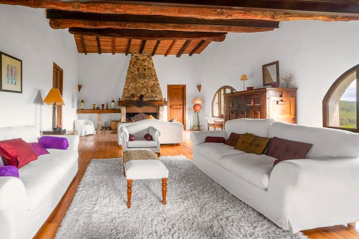 Appartement Serola, 200 M, 2 Chambres, Piscine. - Besalú