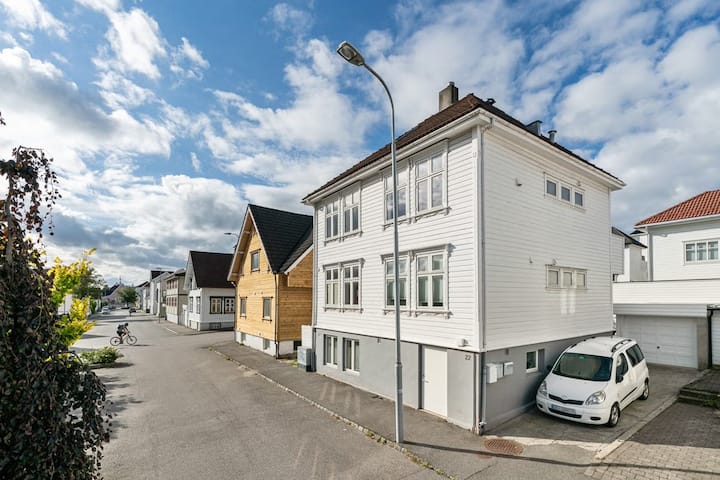 Moderne Byleilighet Med Balkong + Parkering - Stavanger