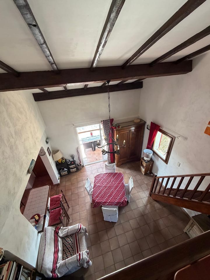 Villa, 3 Chambres, 6 Personnes, Avec Piscine. - Draguignan