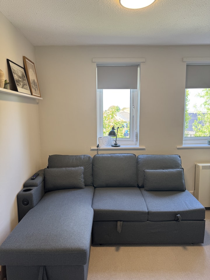 Johnson Suite Lichfield - New 2 Bed With 2 Parking - Drayton Manor Resort