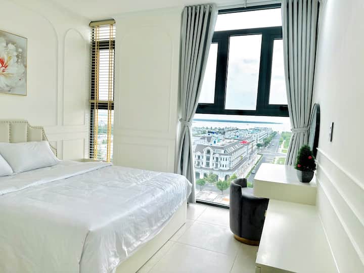 The Duke Home| Căn Hộ Tân Cổ ĐIển View Biển - Rạch Giá