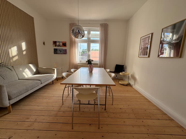 Stylish 6 Bedroom House In Worms City Center - Worms