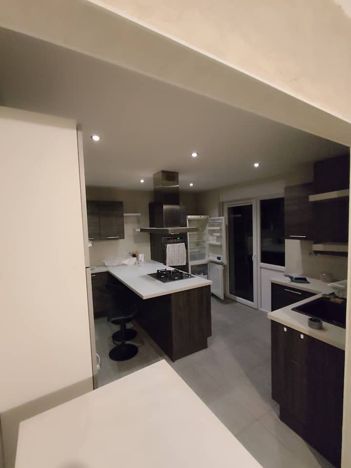 Maison Située Dans Un Quartier Calme Et Agréable - Mulhouse
