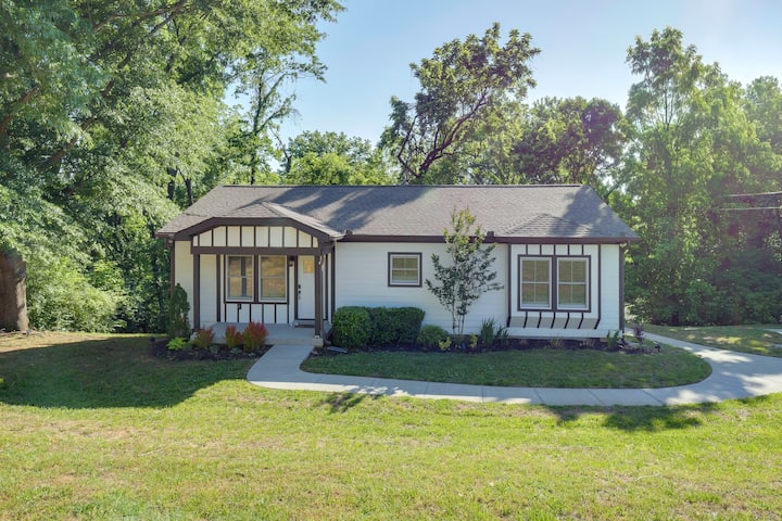 'The Beautiful Home' 1/2 Mi To Old Hickory Lake! - Hendersonville, TN