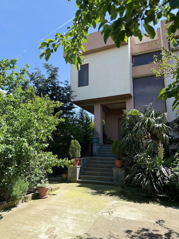 Villa Digomi - Tbilisi