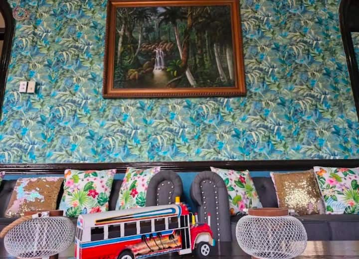 Relic Hostel | Historic Center & Party Vibe - Panama City