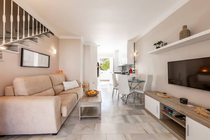 Oops, You Found Best Holiday Escape In Marbella - Marbella