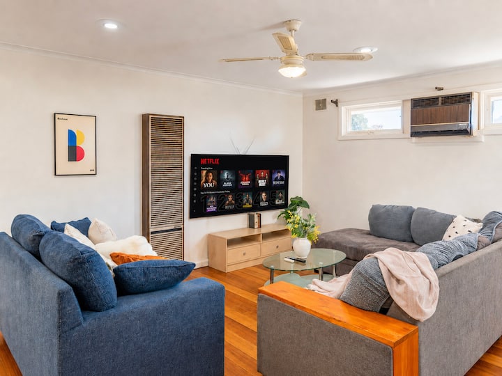 Cozy 4-bedroom Family House In Wantirna - Bayswater