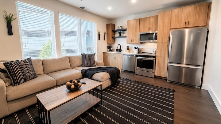 Luxury Modern City Escape | 5 Mins To Downtown - Atlanta, GA