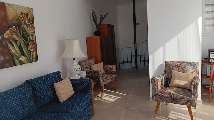 Toula's 2 - Charming Two-storey House With Veranda - Asos