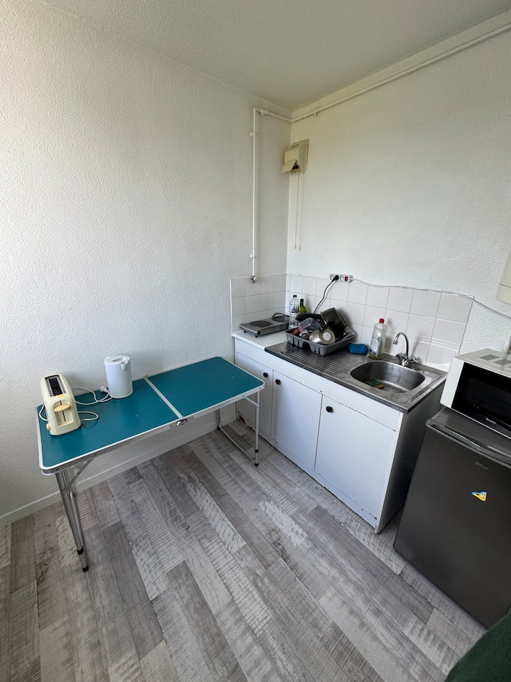 Studio Entier Calme A 7 Min Du Centre-ville - Troyes