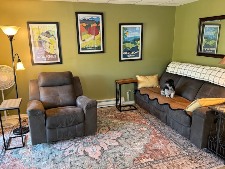 Mountain Getaway With Lake Access. - West Jefferson