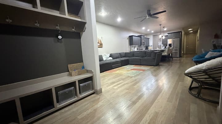 Nivi's Cozy Cottage 3/2.5 With Community Pool - Lucky Peak State Park, Boise