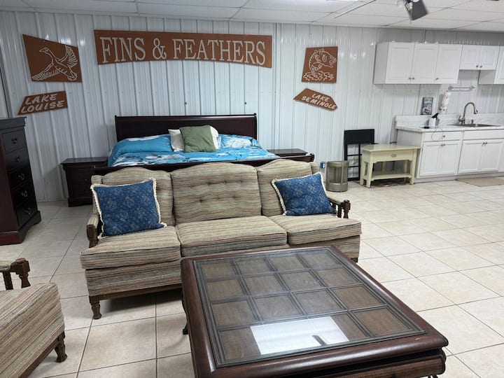 Serene Escape In Picturesque Town-gator Cabin - Seminole State Park, Donalsonville