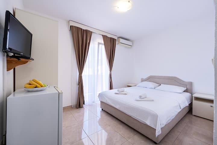 Velaris Double Or Twin Room - Budva