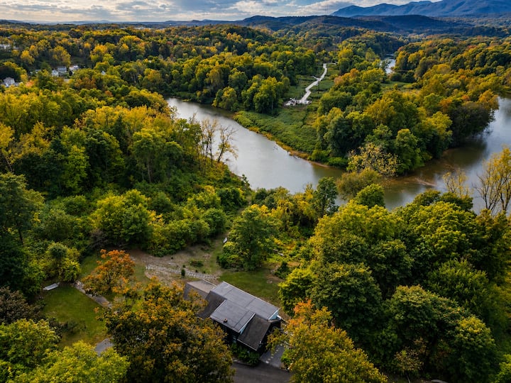 The Catskill | Three Retreats One Creekside Escape - Hudson, NY