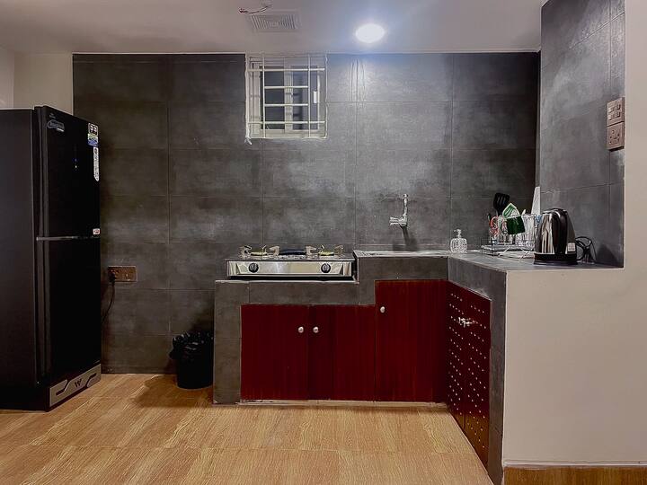 1 Bedroom Apartment | Safe | Near Airport & Metro - Daca