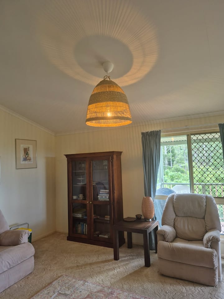 Grandma's Hinterland Cottage - Landsborough