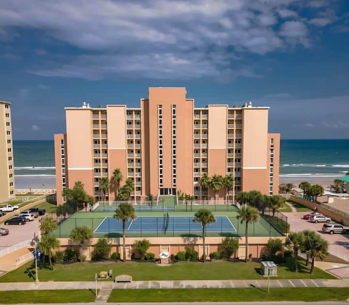 Hidden Gem And Amazing Beautiful Oceanfront Condo - Port Orange