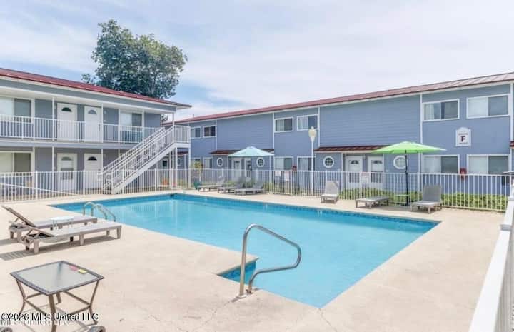 Coastal Getaway - Biloxi, MS