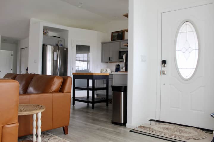 North Coast Bungalow - West - Crescent City, CA