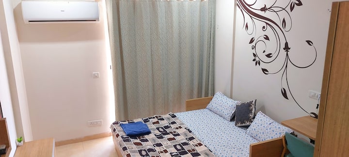 Cozy Stay's A Luxury Studio Apartment Unit - Jaipur