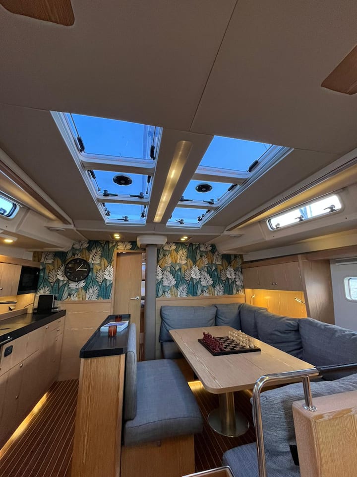 Cabin Experience On Sailing Yacht Hanse 575 - Novigrad