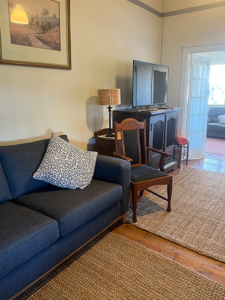 Nilgiri Cottage. Historic, Comfortable, Peaceful. - Bathurst