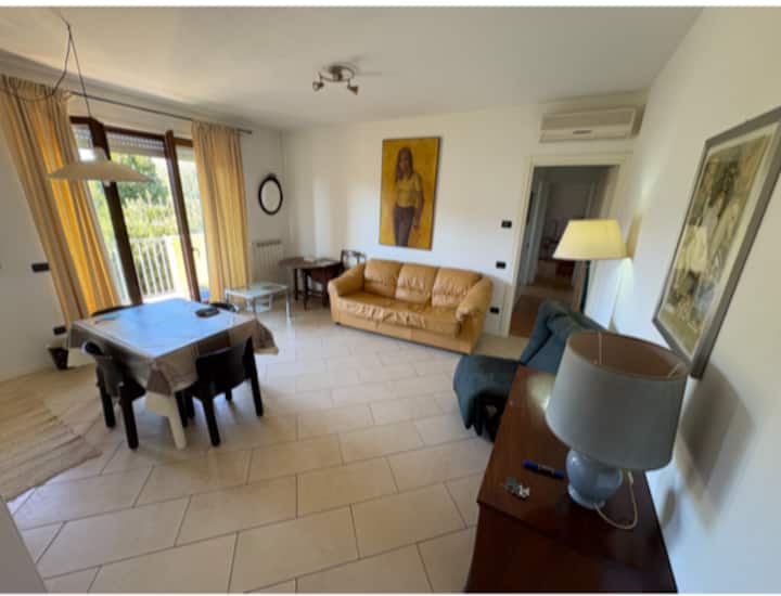 Private Double Room – 10 Min Walk To Lucca Centro. - Lucca