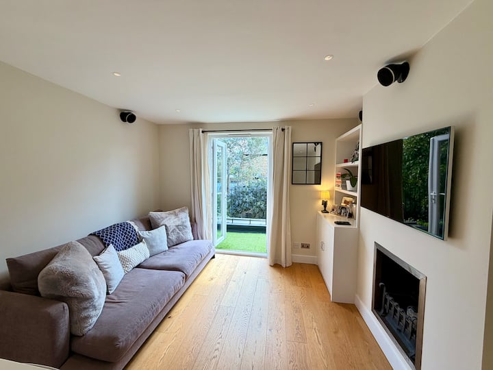 Boutique Parsons Green Apartment With Terrace - Fulham