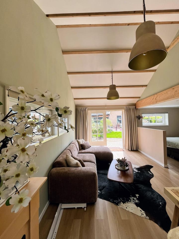 B&b Aan De Dijk - Rust, Natuur & Comfort Zevenaar. - Gelderland