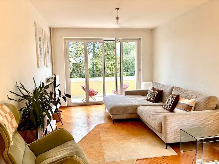 Quiet Parkside Apartment In Geneva - Ginebra