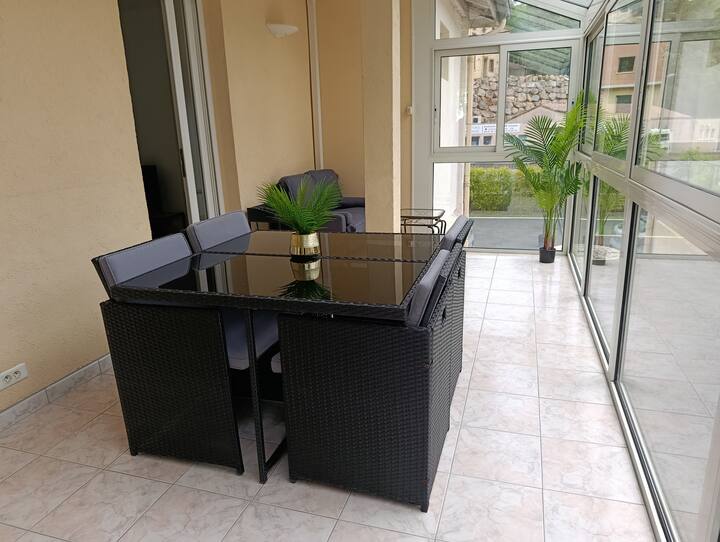 La Villa Du Bonheur T3, Deux Chambres - Bédarieux