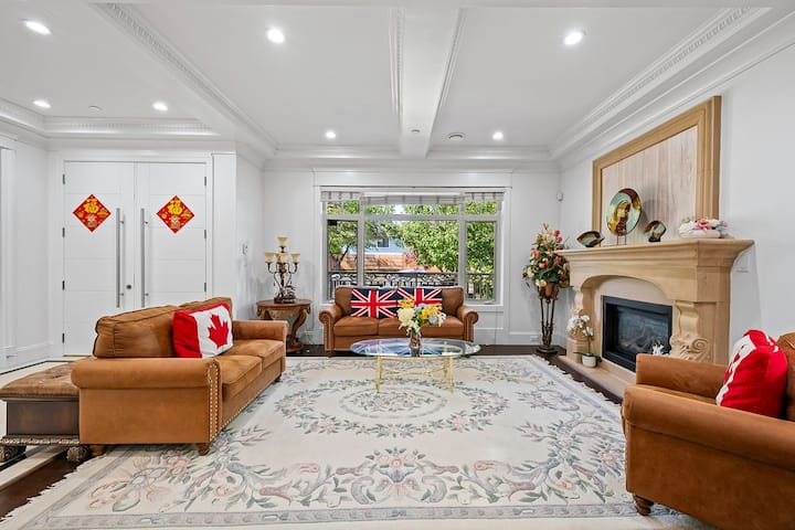 Westside Pearl / Luxury 4br 4ba Retreat - バンクーバー