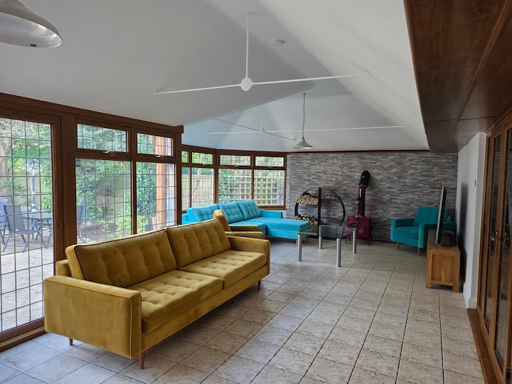 Leighs Cottage – Games Room, Garden & Log Fire - Chelmsford