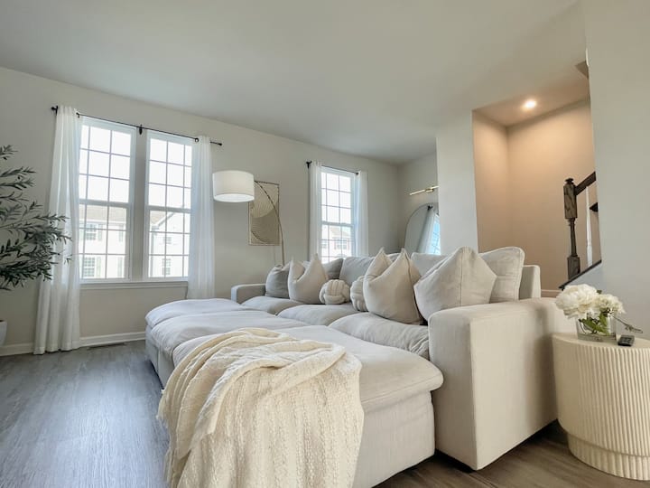Luxury Modern Nj Home Near Philadelphia & Nyc - Alcyon Lake, NJ
