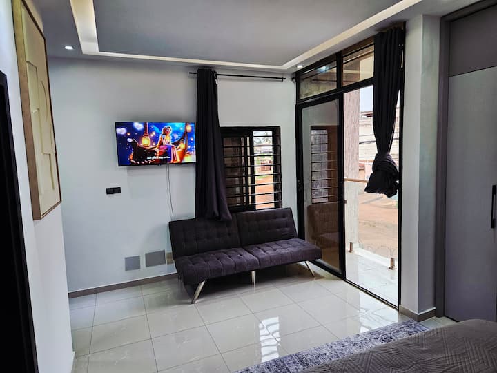 Modern Studio Apartment Less Than 1km From Airport - Lomé