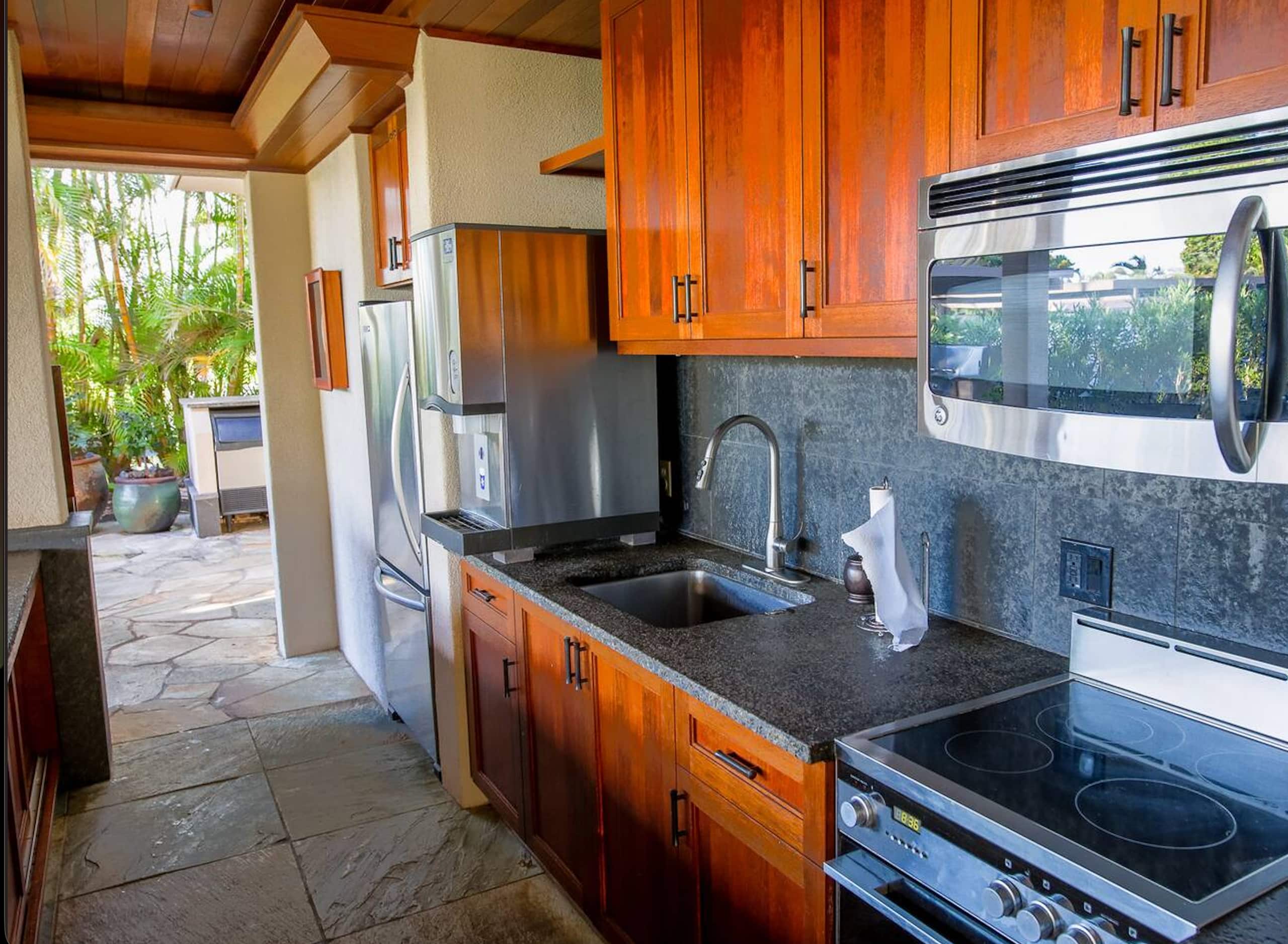 Condo in Waimea · ★4.75 · 3 bedrooms · 4 beds · 2.5 baths - Image 8