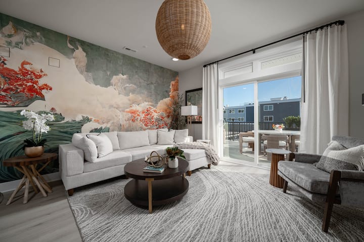 Hokusai Flat | Luxe Coastal Retreat, 700sf Terrace - Lewes, DE