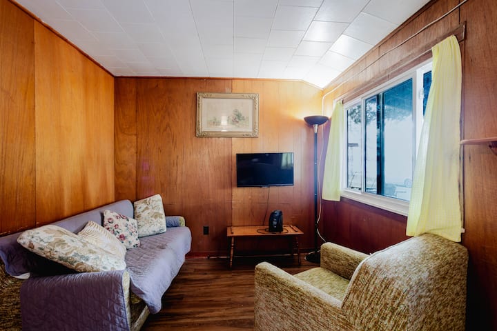 Cozy Lakeview 2-bdr Cottage In Bobcaygeon #08 - Bobcaygeon