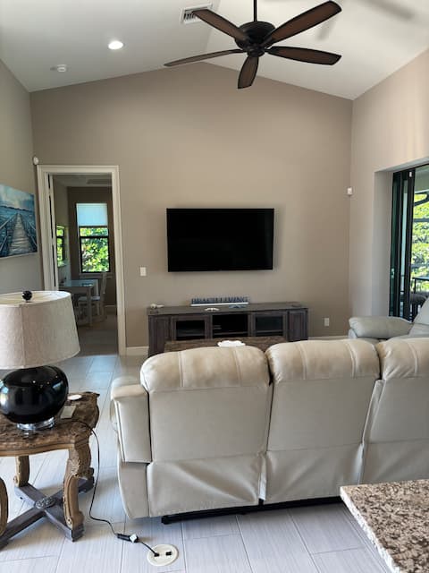 Top Airbnb: Amazing New Tahiti House in Marco Island! in Marco Island