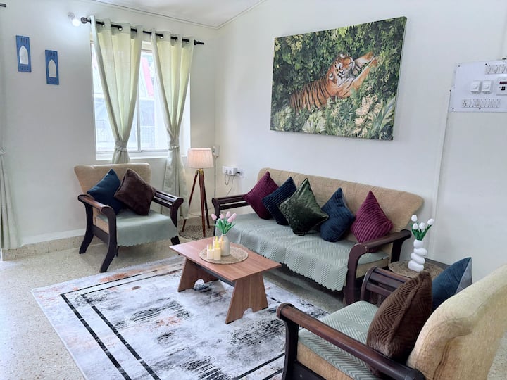 Grace Guest House 2 | Pool, Beach & Free Breakfast - Colva