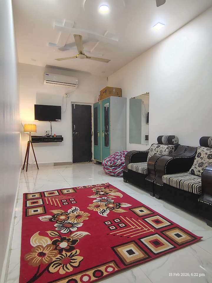 Vishal's Home Stay - Tuljapur