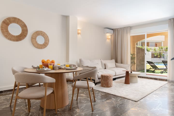 2bed Carvajal Apartment Near Beach & Train - Fuengirola