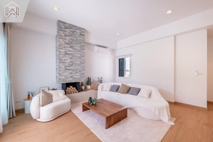 Minimalist Mountain Pool Villa | Serene Kaeng Khoi - Kaeng Khoi