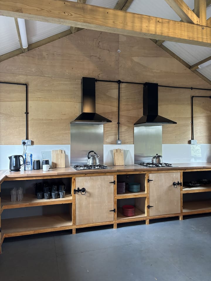 Wonderwild - Marsh Harrier Tent - Horning